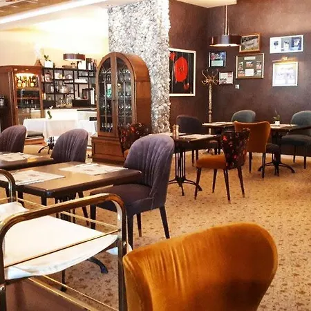 Park Izida Hotel