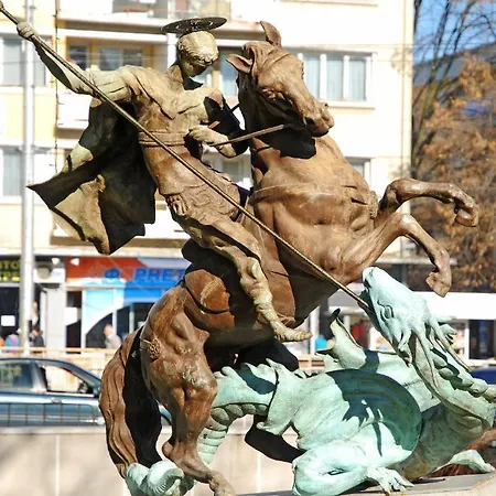 Park Izida Szálloda Dobrics