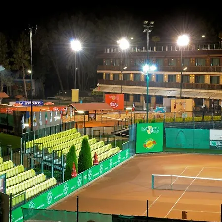 Park Izida 3*