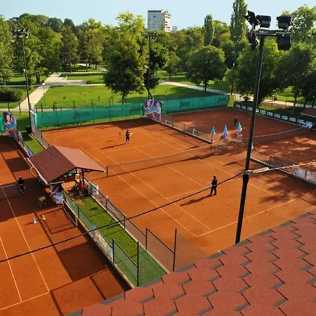 Szálloda Park Izida