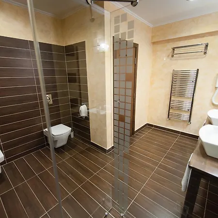 Park Izida 3*