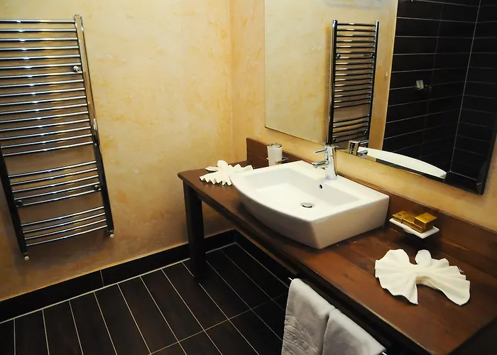 Park Izida 3* Ντόμπριτς